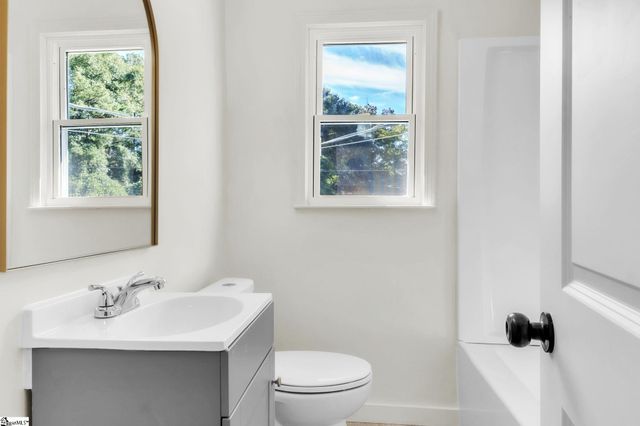 2020 Bolt Drive, Anderson, SC 29621