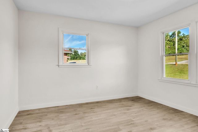 2020 Bolt Drive, Anderson, SC 29621