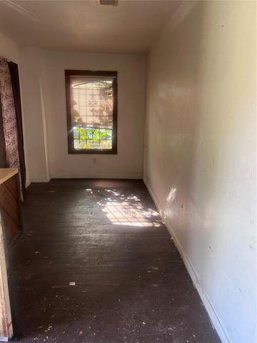 3419 Dennis Street, Houston, TX 77004