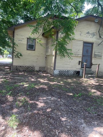 3419 Dennis Street, Houston, TX 77004