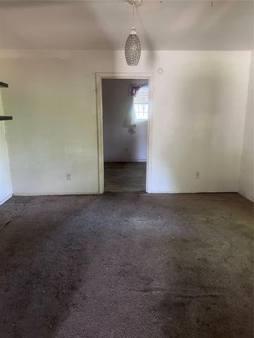 3419 Dennis Street, Houston, TX 77004