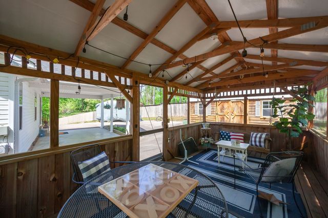 455 Madison Cir, Parsons, TN 38363