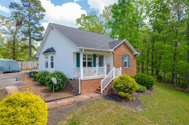 455 Madison Cir, Parsons, TN 38363