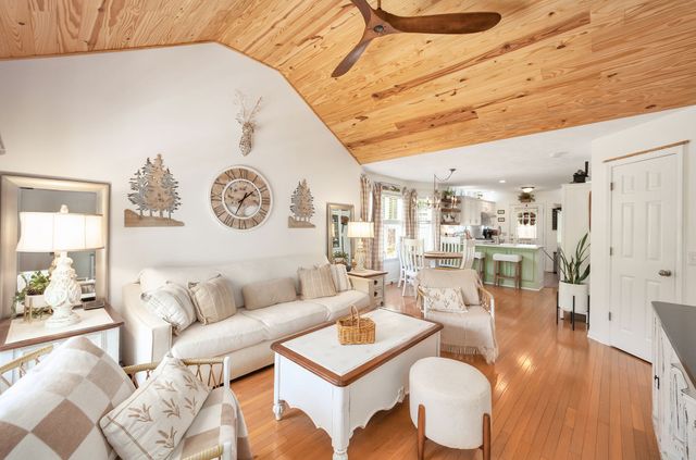 455 Madison Cir, Parsons, TN 38363