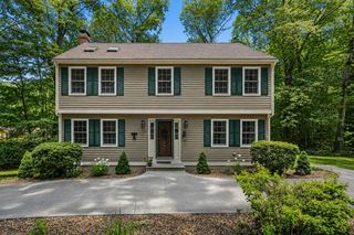 32 Sibley Rd, Sutton, MA 01590