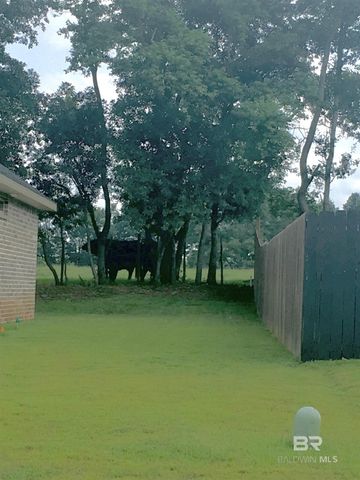 16396 Edgewater Circle, Loxley, AL 36551