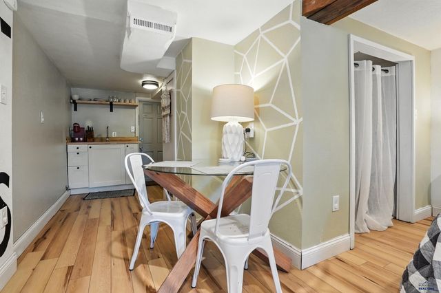 1120 MT RUSHMORE RD, Rapid City, SD 57701