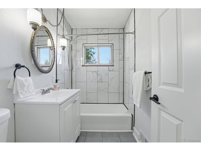 2814 S Winona Ct, Denver, CO 80236