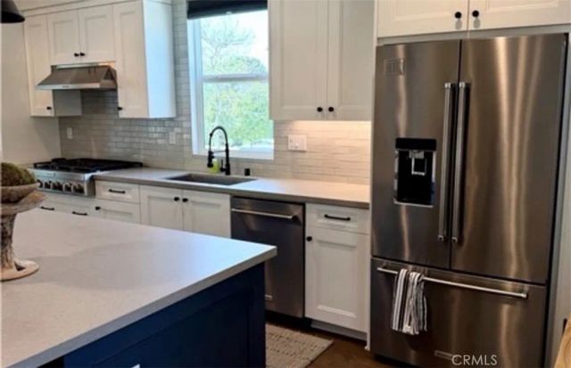 1197 Winslow Lane, Newport Beach, CA 92660