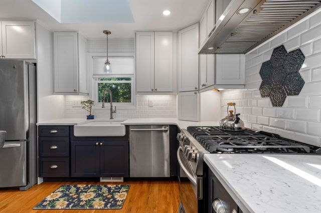 350 Prospect Street, Stoughton, MA 02072