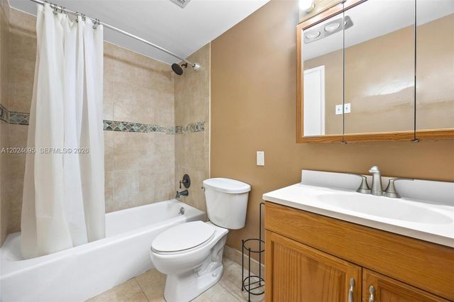 4350 Hillcrest Dr 1016, Hollywood, FL 33021