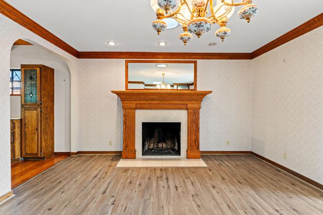 18153 Plymouth Dr, Castro Valley, CA 94546