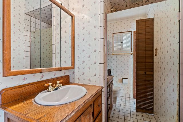 18153 Plymouth Dr, Castro Valley, CA 94546