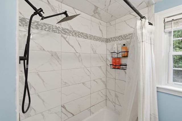 547 Tremont St, Rehoboth, MA 02769