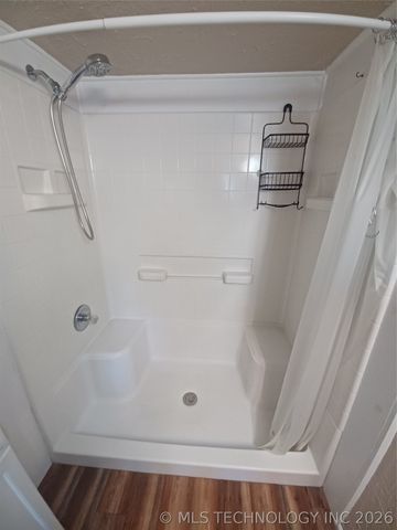 402 N Broadway, Checotah, OK 74426