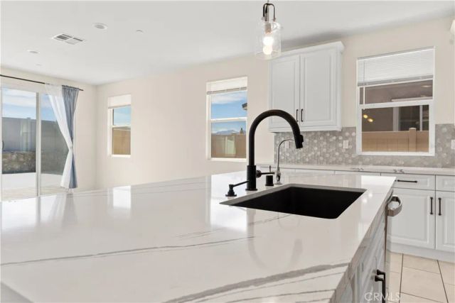 37708 67th East, Palmdale, CA 93552