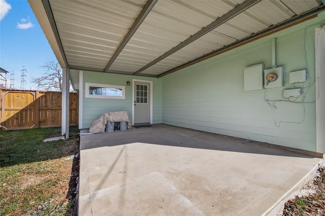 606 Alastair Drive, Pasadena, TX 77506