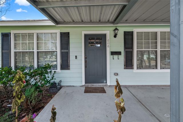 606 Alastair Drive, Pasadena, TX 77506