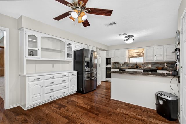 2407 Briarcliff Drive, Irving, TX 75062