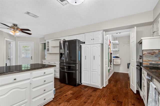 2407 Briarcliff Drive, Irving, TX 75062