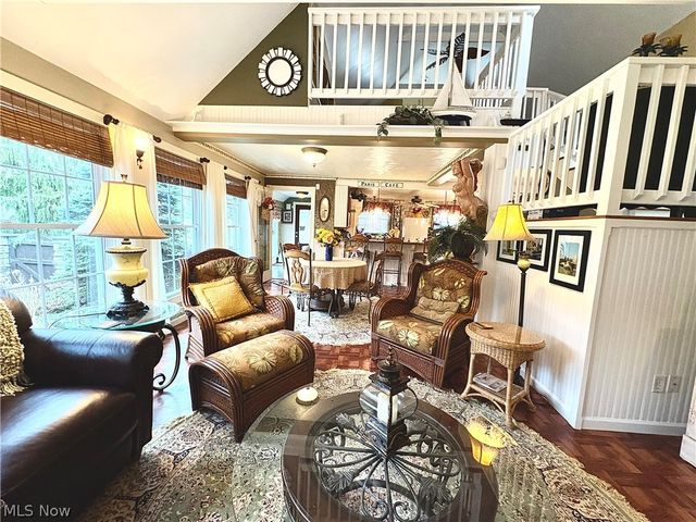 600 Lakeview Avenue, Conneaut, OH 44030