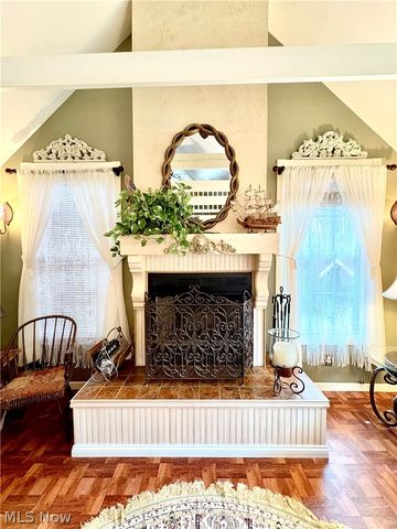 600 Lakeview Avenue, Conneaut, OH 44030