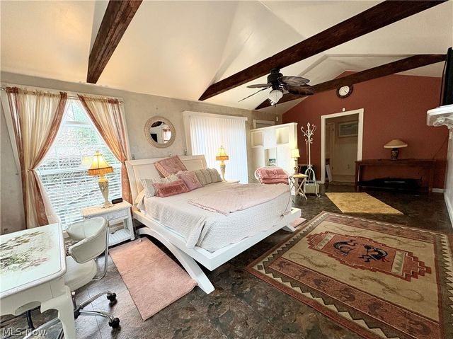 600 Lakeview Avenue, Conneaut, OH 44030