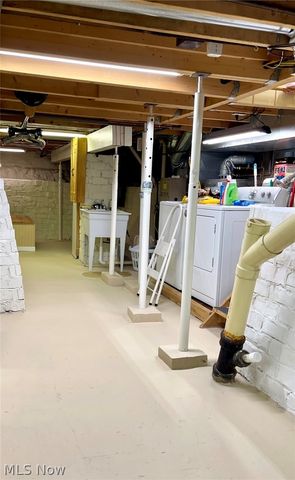 600 Lakeview Avenue, Conneaut, OH 44030