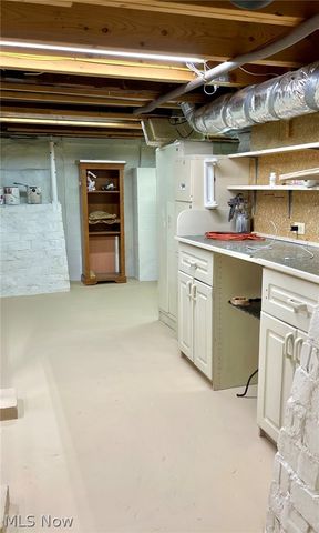 600 Lakeview Avenue, Conneaut, OH 44030