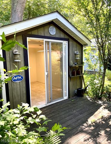 600 Lakeview Avenue, Conneaut, OH 44030