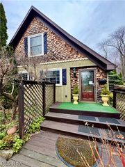 600 Lakeview Avenue, Conneaut, OH 44030