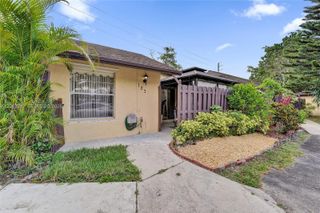 123 Briarwood Cir 2-5, Hollywood, FL 33024