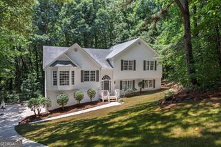 132 Springwater Trace, Woodstock, GA 30188