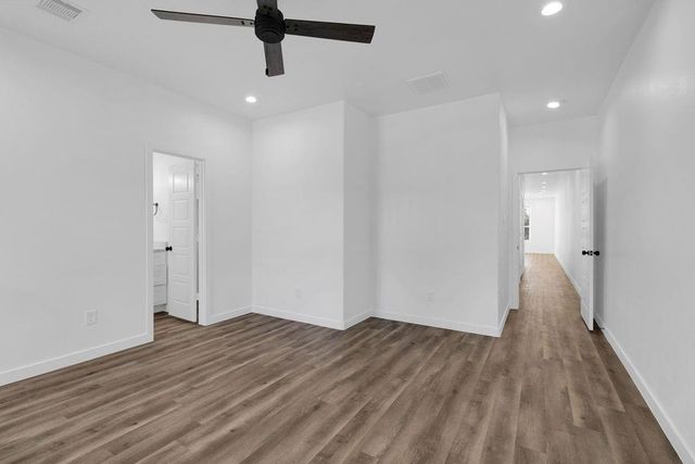 104 Runnels Street, Willis, TX 77378