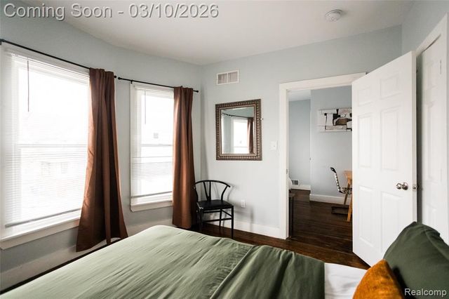 2547 Sheridan Street, Detroit, MI 48214