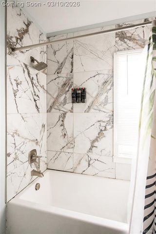 2547 Sheridan Street, Detroit, MI 48214