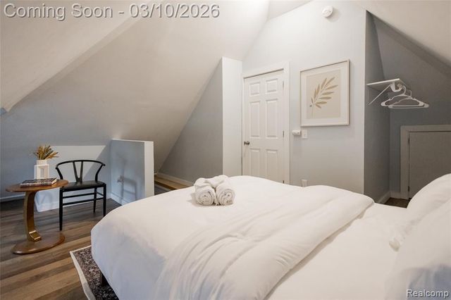 2547 Sheridan Street, Detroit, MI 48214