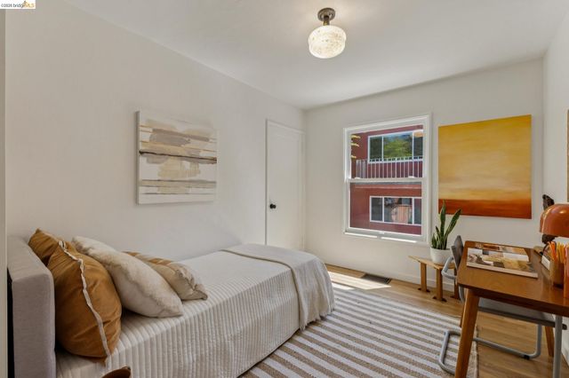 2218 Parker St, Berkeley, CA 94704