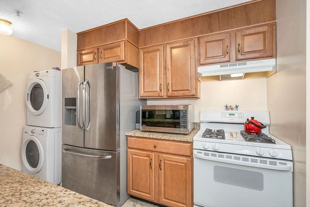 39 Broadway 305, Malden, MA 02148