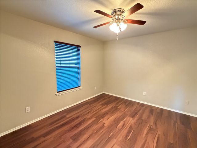 5932 Highcrest Drive, Watauga, TX 76148