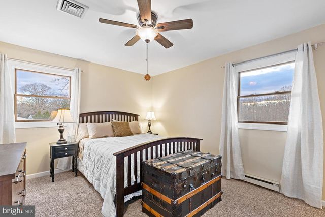 1573 GARRISONVILLE RD, Stafford, VA 22556