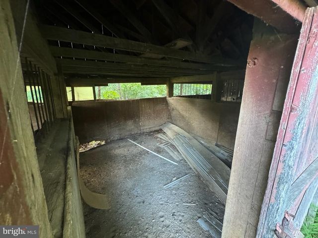 1573 GARRISONVILLE RD, Stafford, VA 22556