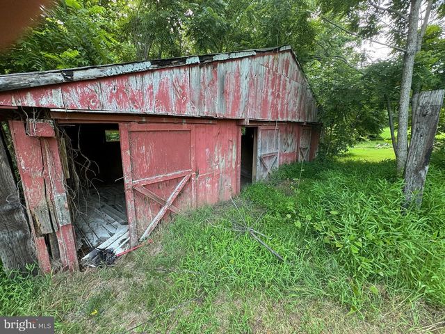 1573 GARRISONVILLE RD, Stafford, VA 22556