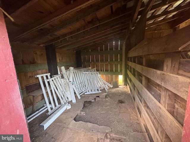 1573 GARRISONVILLE RD, Stafford, VA 22556