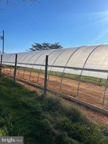 1573 GARRISONVILLE RD, Stafford, VA 22556