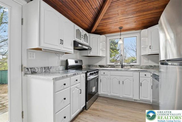 446 West Saint Joseph Street, Easton, PA 18042