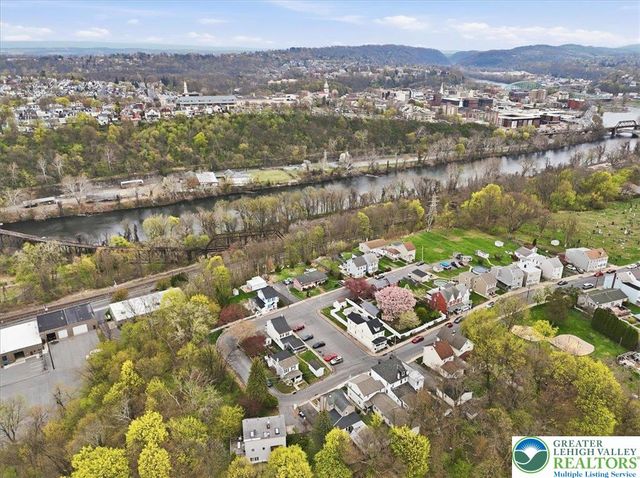 446 West Saint Joseph Street, Easton, PA 18042