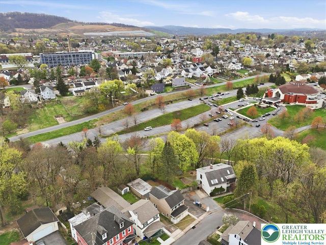 446 West Saint Joseph Street, Easton, PA 18042