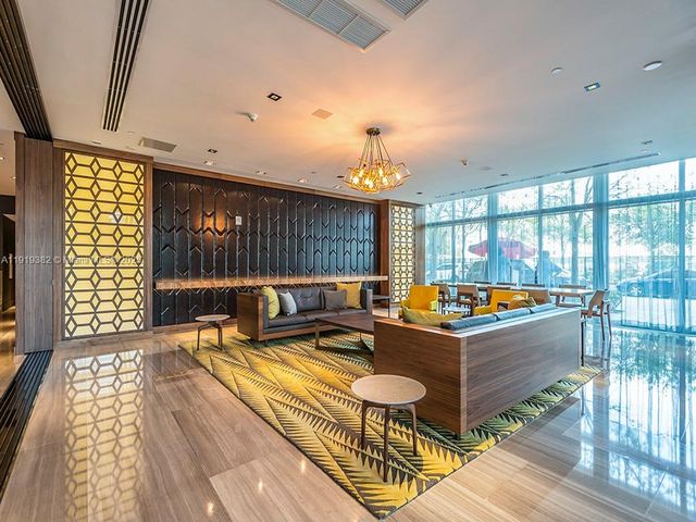 3470 E Coast Ave H2504, Miami, FL 33137