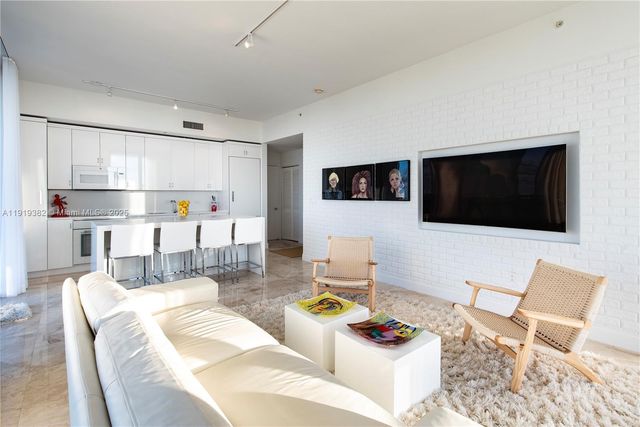 3470 E Coast Ave H2504, Miami, FL 33137